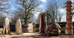 David Nash am Werk, © http://bit.ly/kFt656