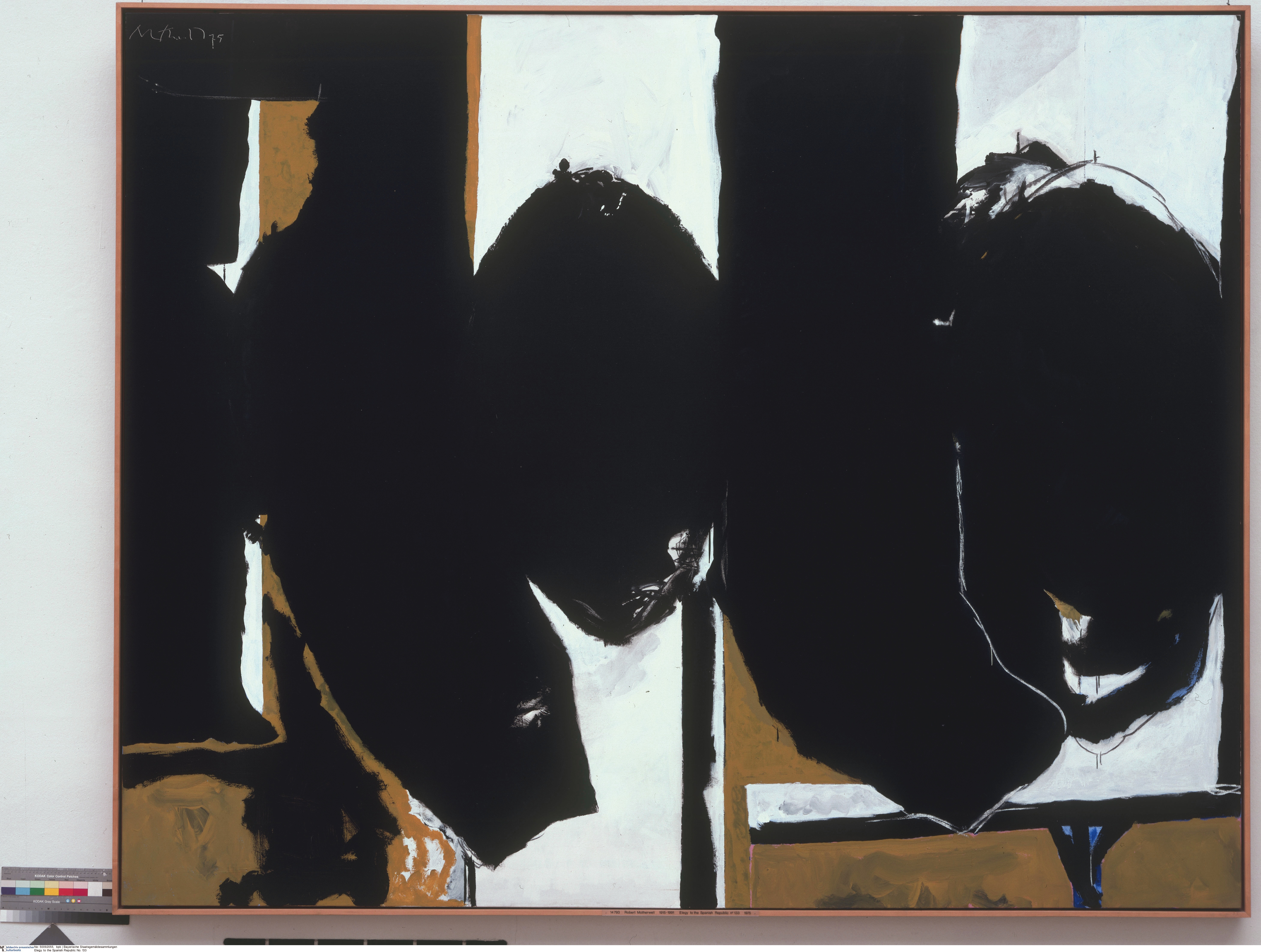Robert Motherwell "Elegy to the Spanish Republic", No. 133 (1975), Kunstharz auf Leinwand (Bayrische Staatsgemäldesammlung, München - Pinakothek der Moderne / © Dedalus Foundation, Inc. und VG Bild-Kunst, Bonn 2012 / Robert Motherwell)