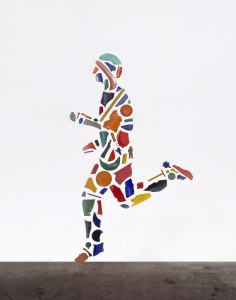 Tony Cragg: "Runner", 1985, Plastik. (© VG Bild-Kunst, Bonn 2016 / Foto Michael Richter)