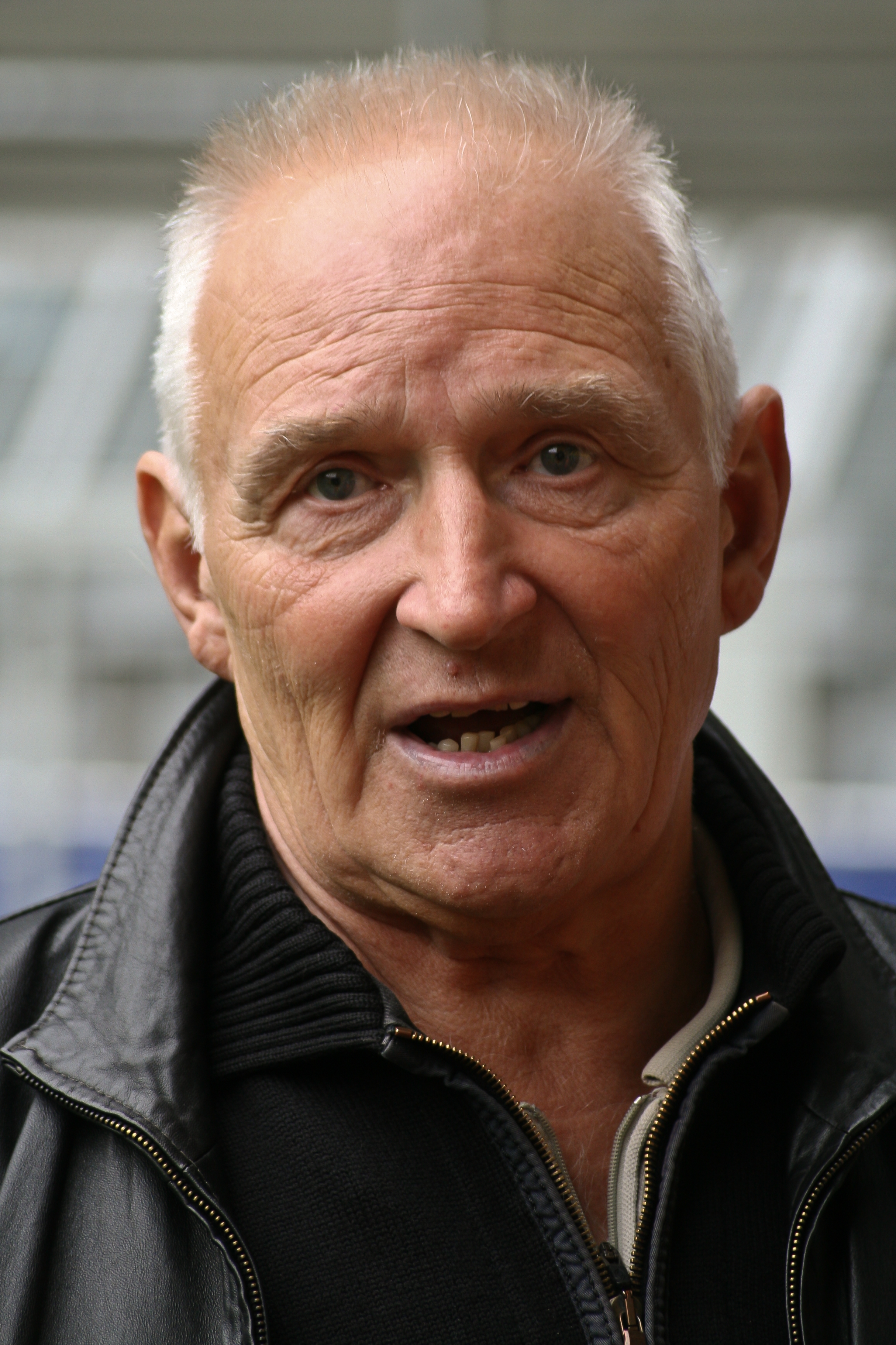 Der frühere VBV-Spieler Alfred "Aki" Schmidt im Juli 2008. (Foto: © Arne Müseler - www.arne-mueseler.de / Link zur Wikipedia-Lizenz: https://creativecommons.org/licenses/by-sa/3.0/de/deed.en)